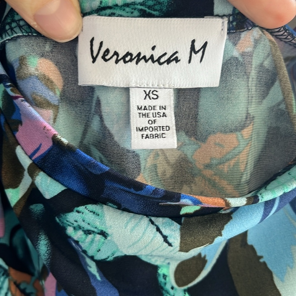 Veronica M romper - Picture 2 of 4
